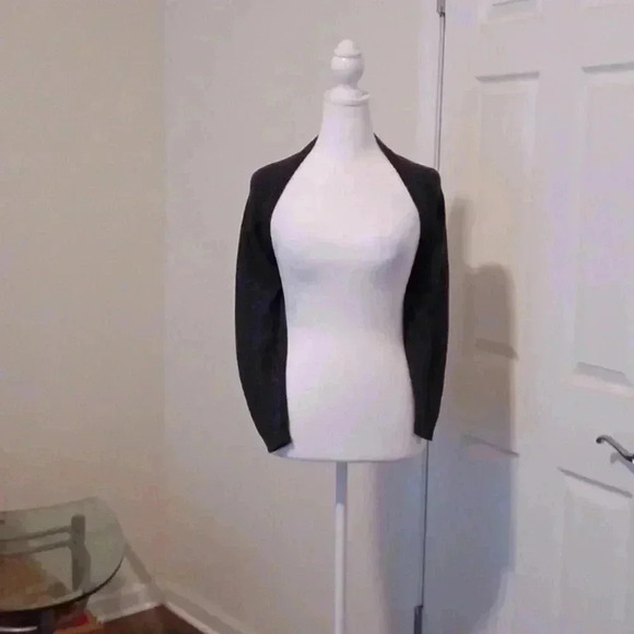 💙🌹Dark gray bolero shrug - Picture 7 of 8